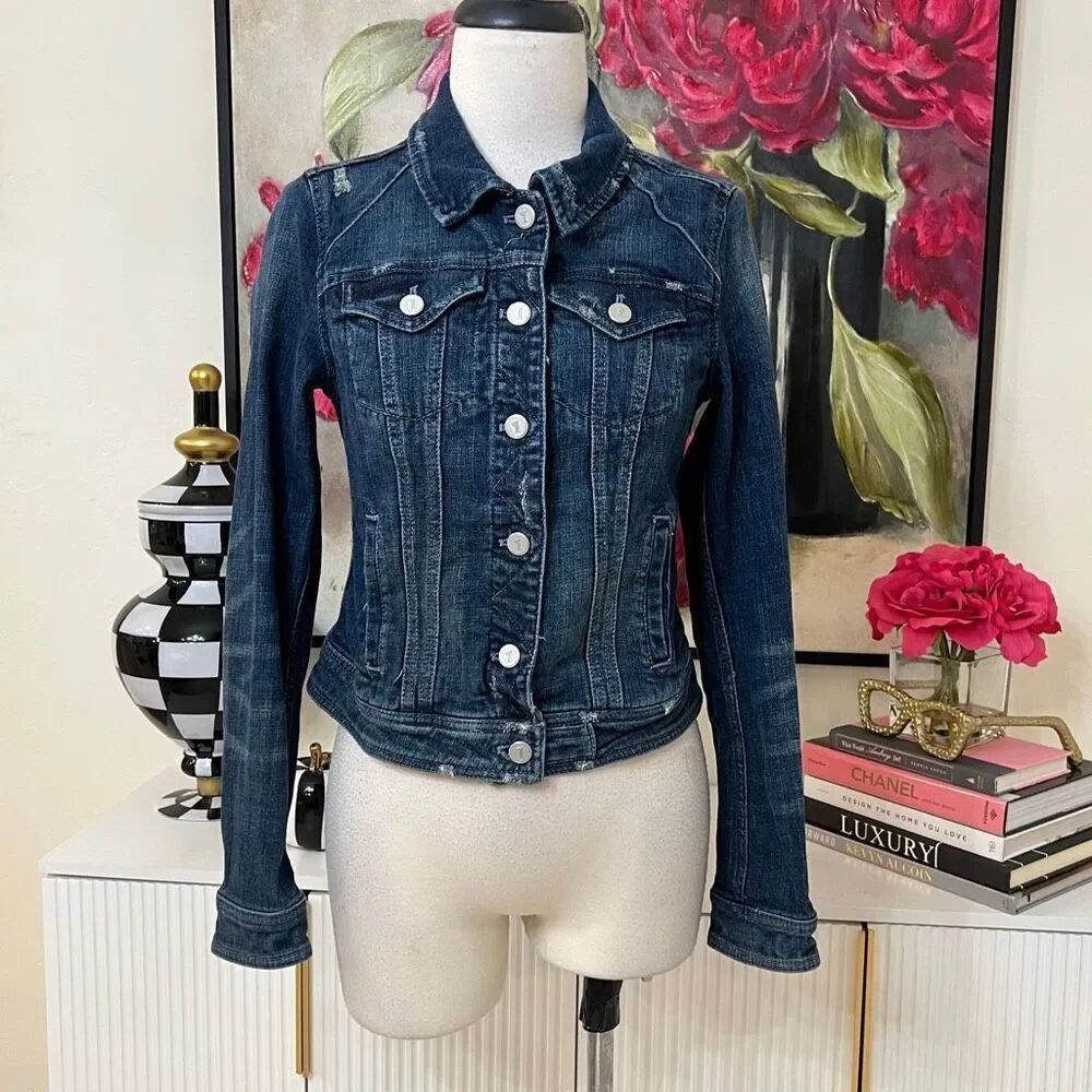 Pilcro Women's Distressed Collared Button Front Cotton Denim Jacket Blue Small
